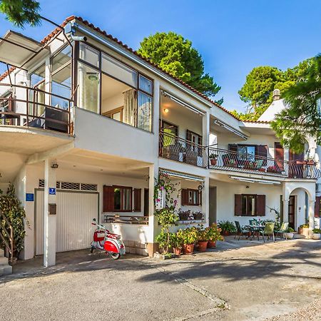 Apartmani Lovrenco 克瓦维卡 外观 照片
