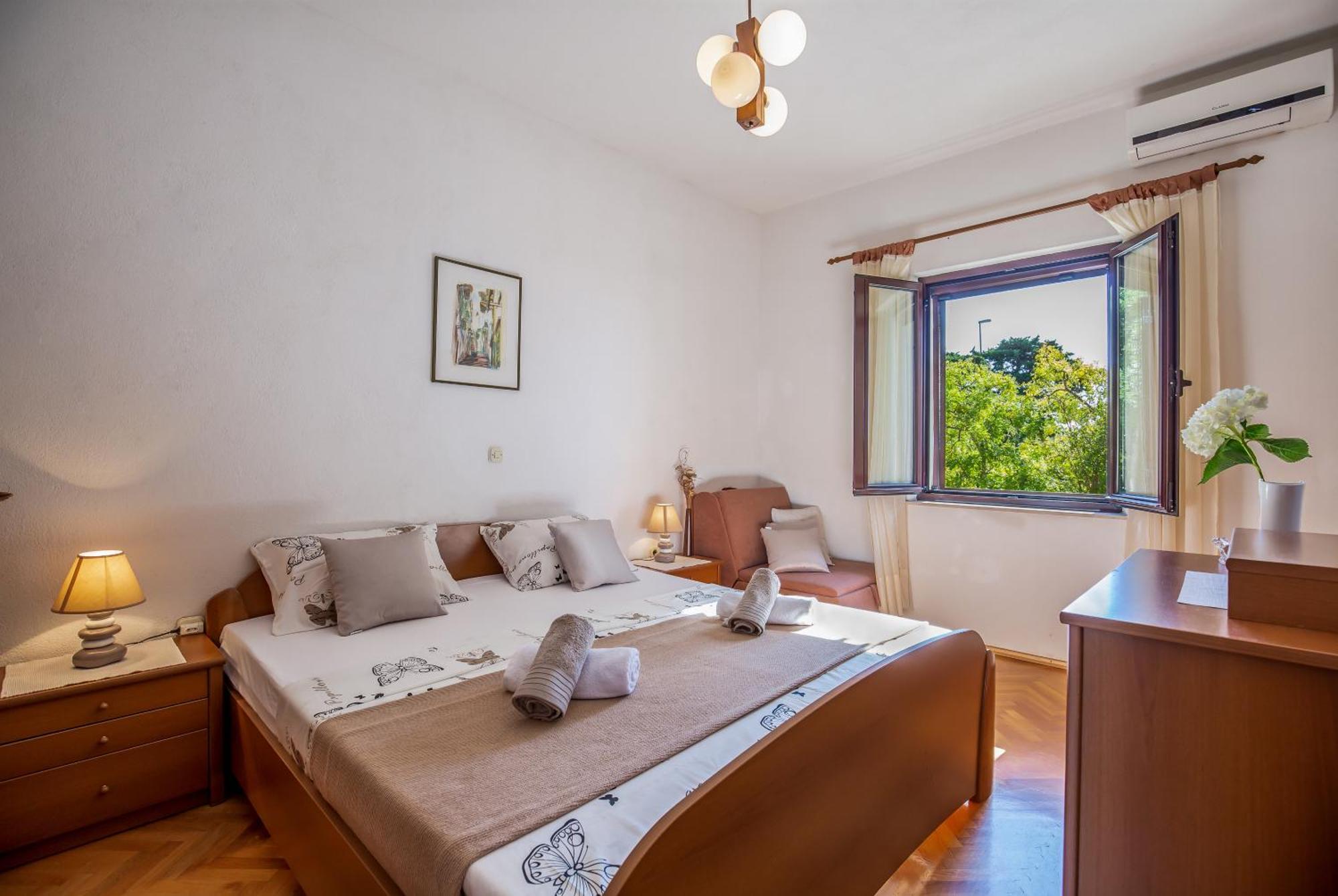 Apartmani Lovrenco 克瓦维卡 外观 照片