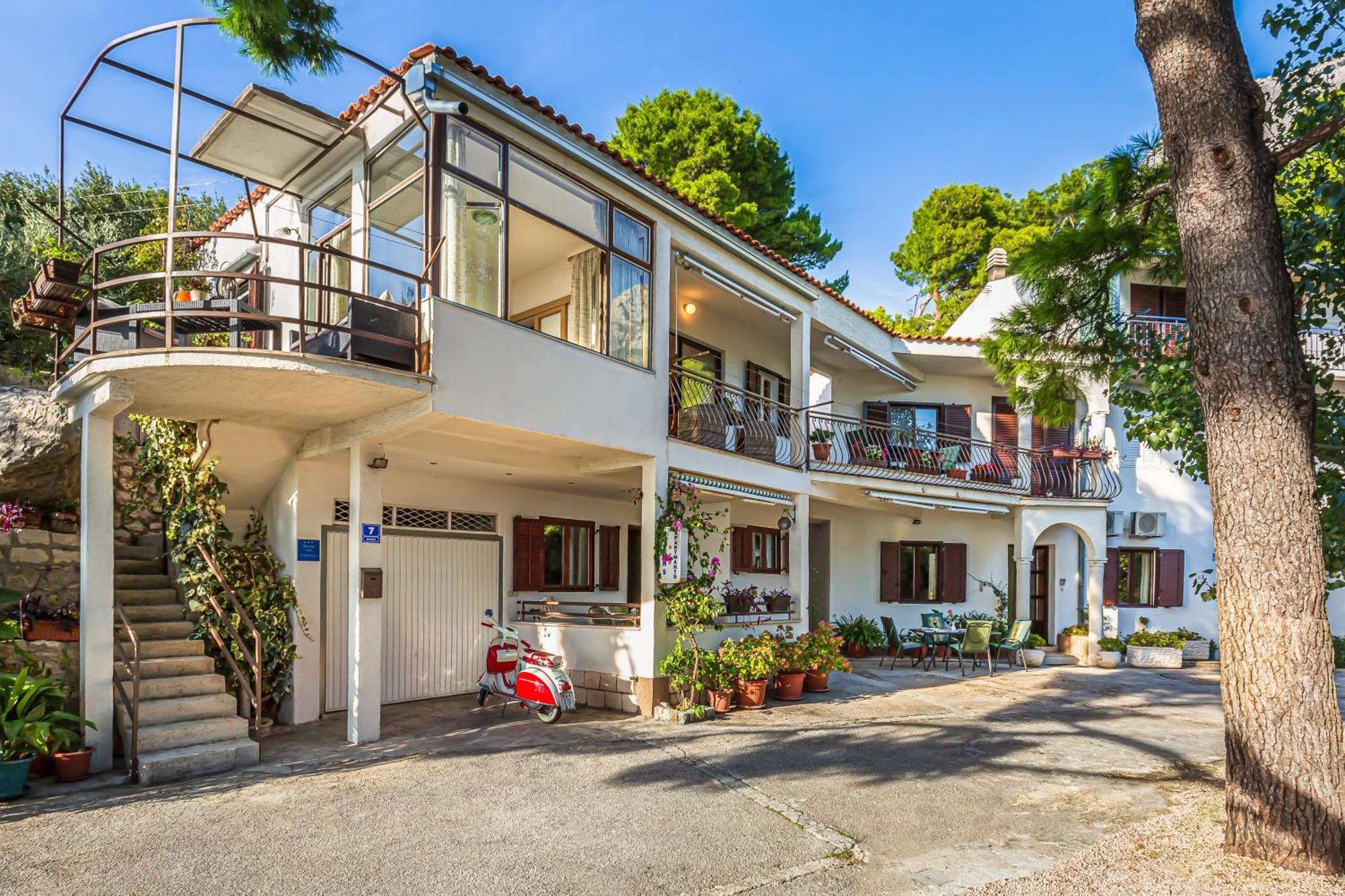 Apartmani Lovrenco 克瓦维卡 外观 照片