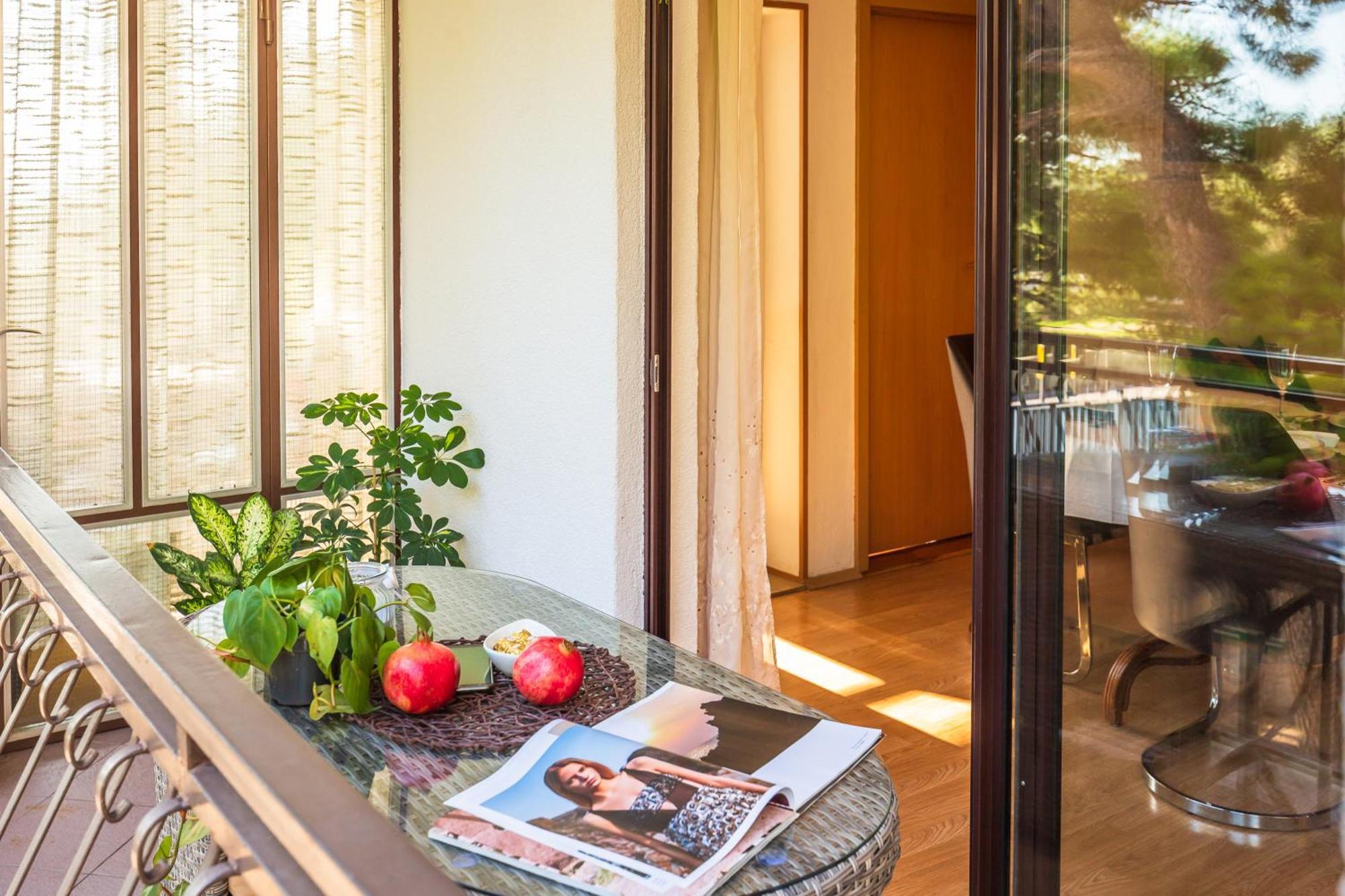 Apartmani Lovrenco 克瓦维卡 外观 照片