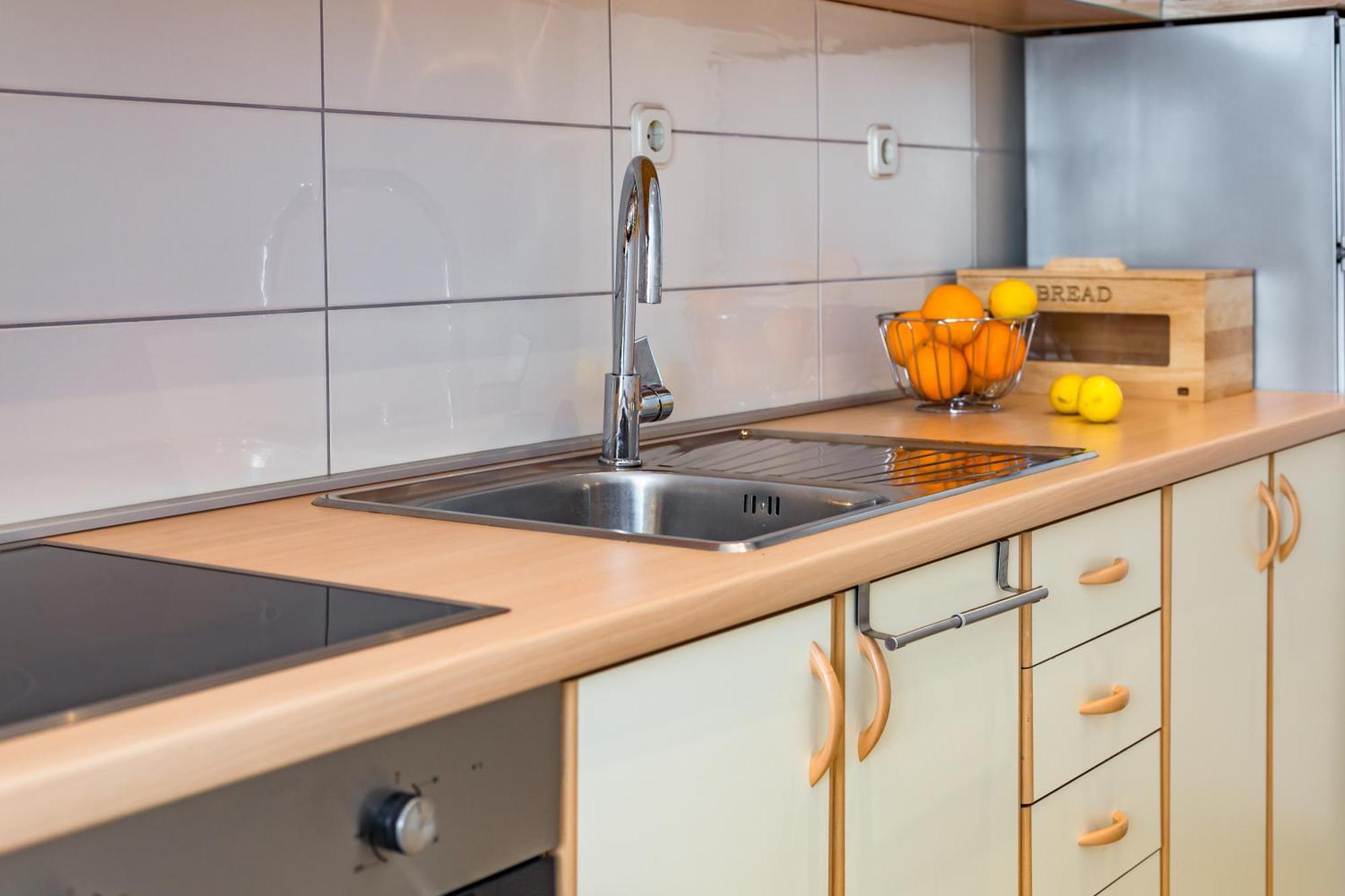 Apartmani Lovrenco 克瓦维卡 外观 照片